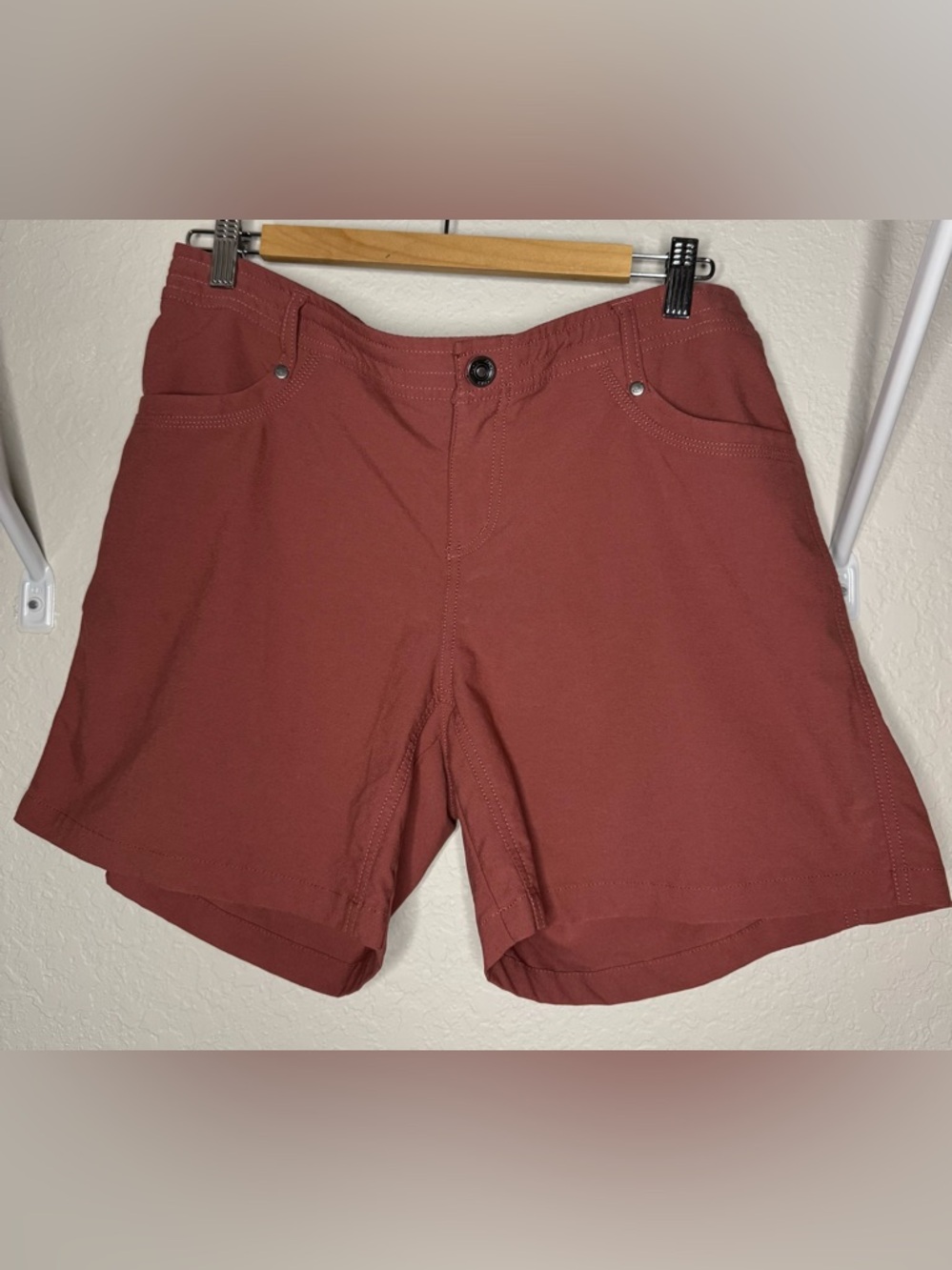 SOLD Kuhl Women's Rosewood Athletic Shorts